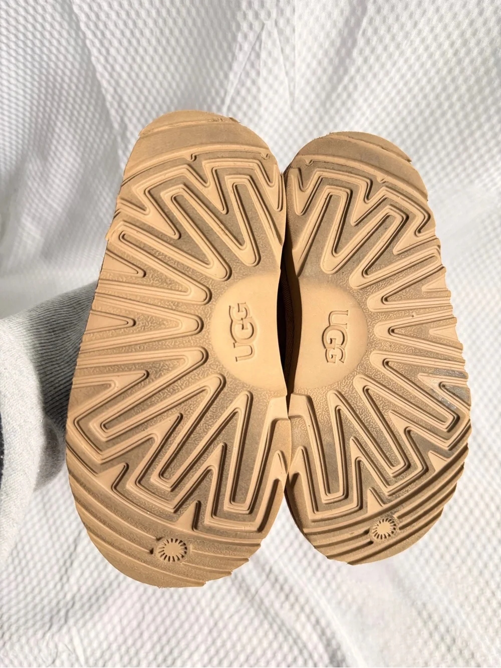 UGG Chestnut Suede Slip-On Shearling Mules kids US11